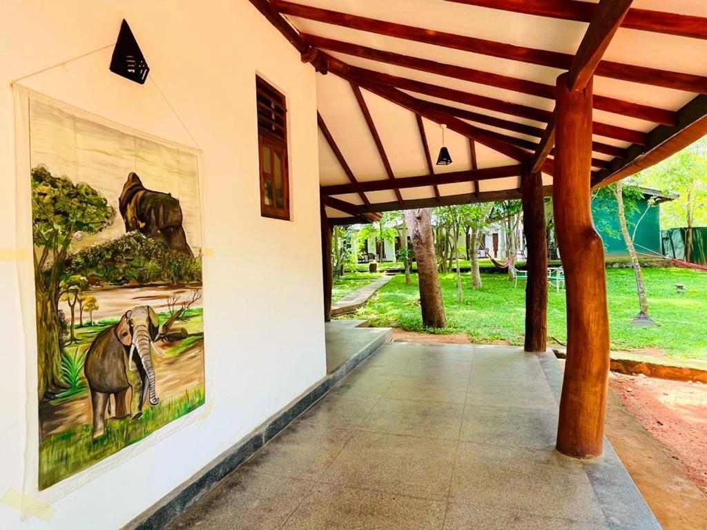 Kingfisher Resort Sigiriya Exterior foto